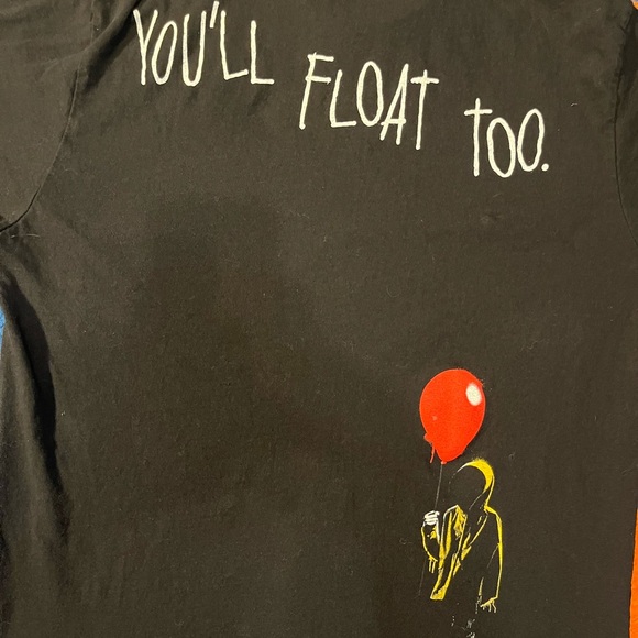 PENNYWISE GRAPHIC T SHIRT - Picture 2 of 7